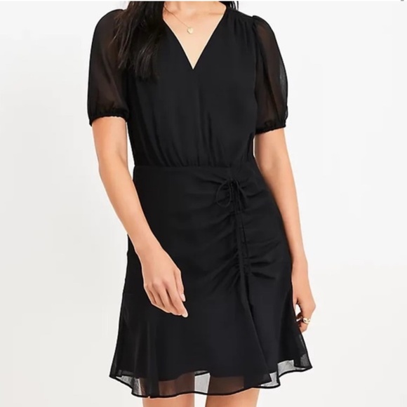 LOFT size 14 Tall black dress side ruched chiffon short sleeve v-neck side zip - Picture 1 of 14